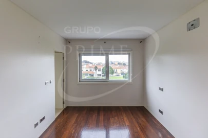 Apartamento T2 para Venda em Aldoar, Foz do Douro e Nevogilde