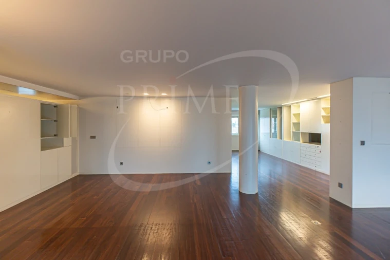 Apartamento T2 para Venda em Aldoar, Foz do Douro e Nevogilde Foto 7