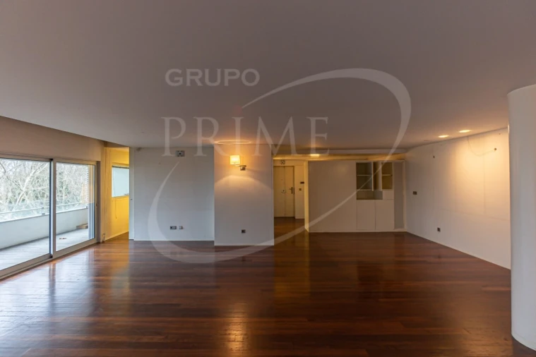 Apartamento T2 para Venda em Aldoar, Foz do Douro e Nevogilde Foto 9
