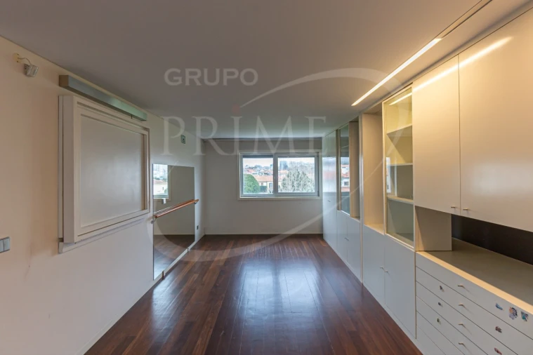 Apartamento T2 para Venda em Aldoar, Foz do Douro e Nevogilde Foto 13