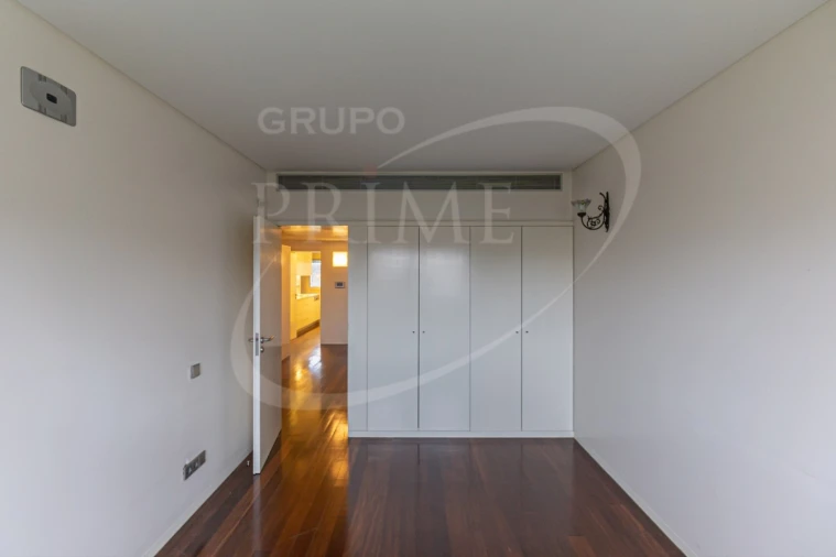 Apartamento T2 para Venda em Aldoar, Foz do Douro e Nevogilde Foto 25