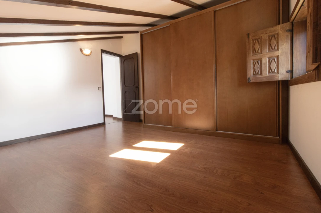 Moradia T4 para Venda em Braga (São José de São Lázaro e São João do Souto) Foto 49