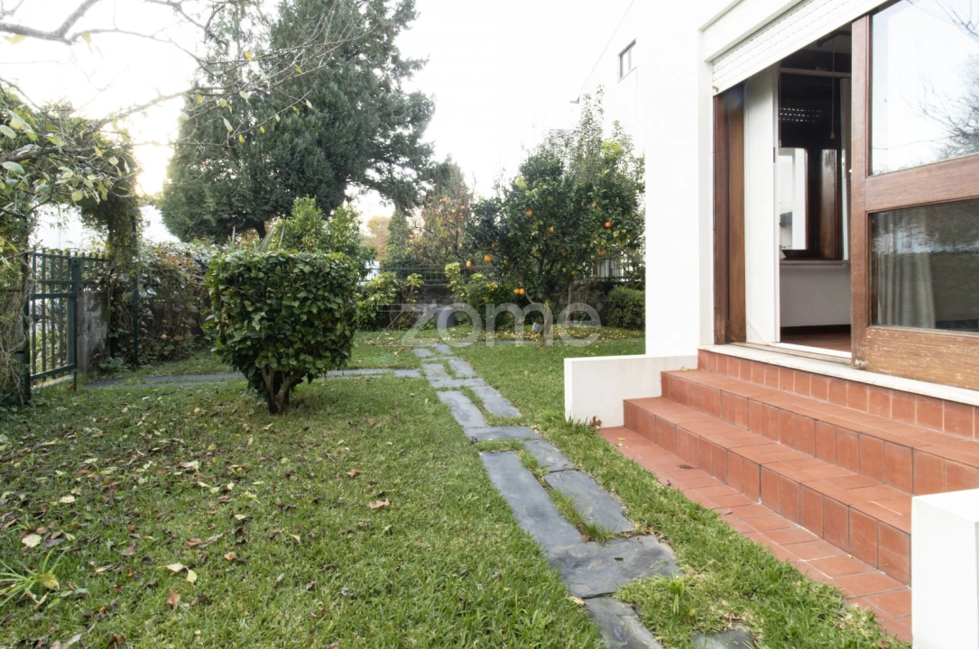 Moradia T4 para Venda em Braga (São José de São Lázaro e São João do Souto) Foto 9