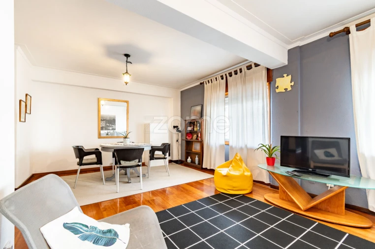 Apartamento T1 para Arrendamento em Santa Marinha e São Pedro da Afurada Foto 3