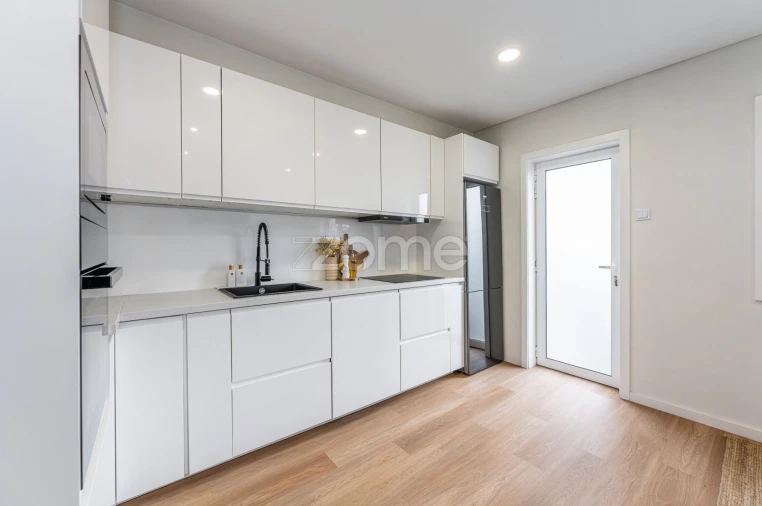 Moradia T3 para Venda em Rio Tinto Foto 13