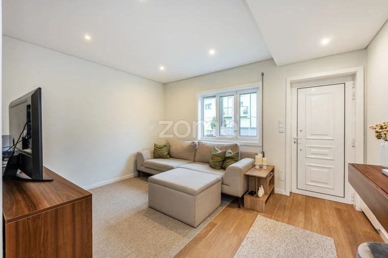 Moradia T3 para Venda em Rio Tinto Foto 3