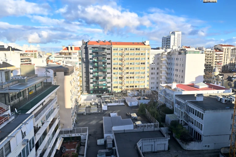 Apartamento T2 para Arrendamento em Avenidas Novas Foto 21