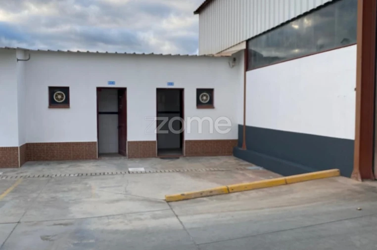 Terreno Comércio / Armazém para Venda em Maxial e Monte Redondo Foto 28