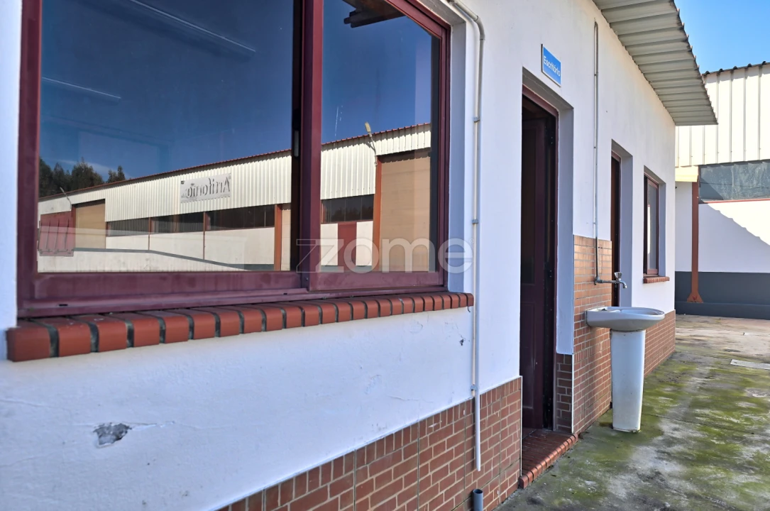 Terreno Comércio / Armazém para Venda em Maxial e Monte Redondo Foto 22