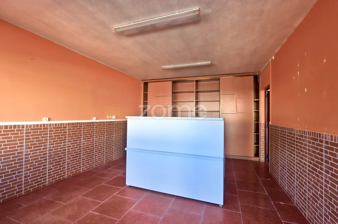 Terreno Comércio / Armazém para Venda em Maxial e Monte Redondo Foto 25