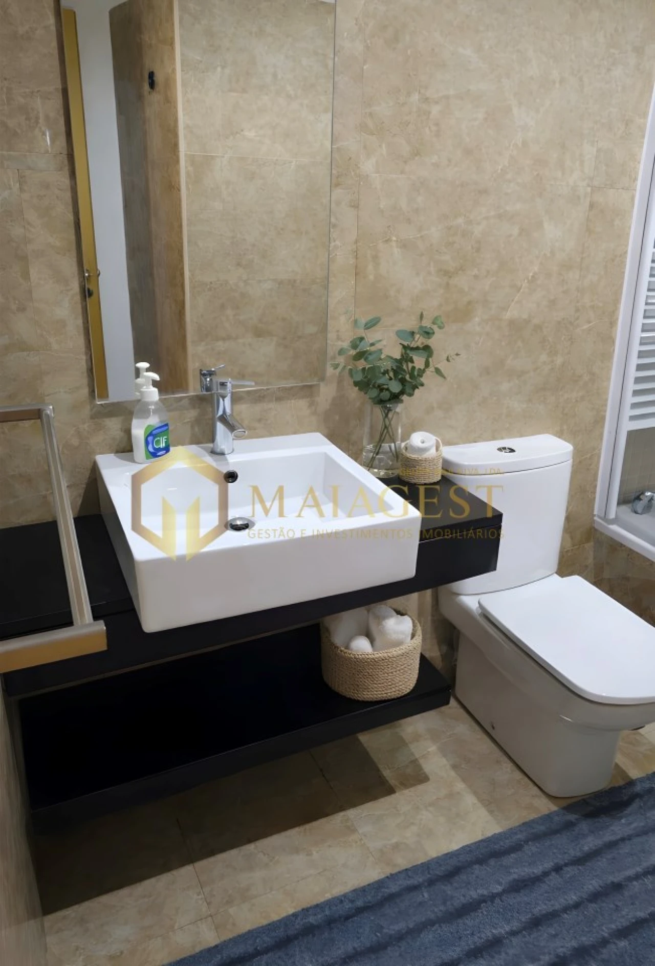 Apartamento T1 para Arrendamento em Paranhos Foto 11