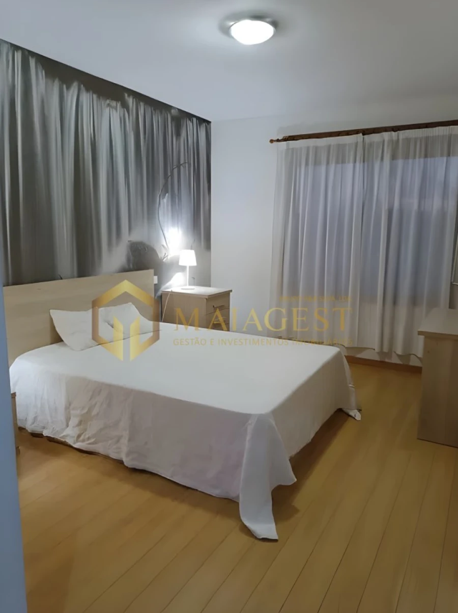 Apartamento T1 para Arrendamento em Paranhos Foto 11