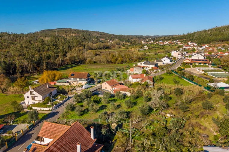 Terreno para Venda em Urqueira Foto 7
