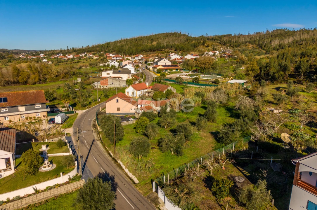 Terreno para Venda em Urqueira Foto 2