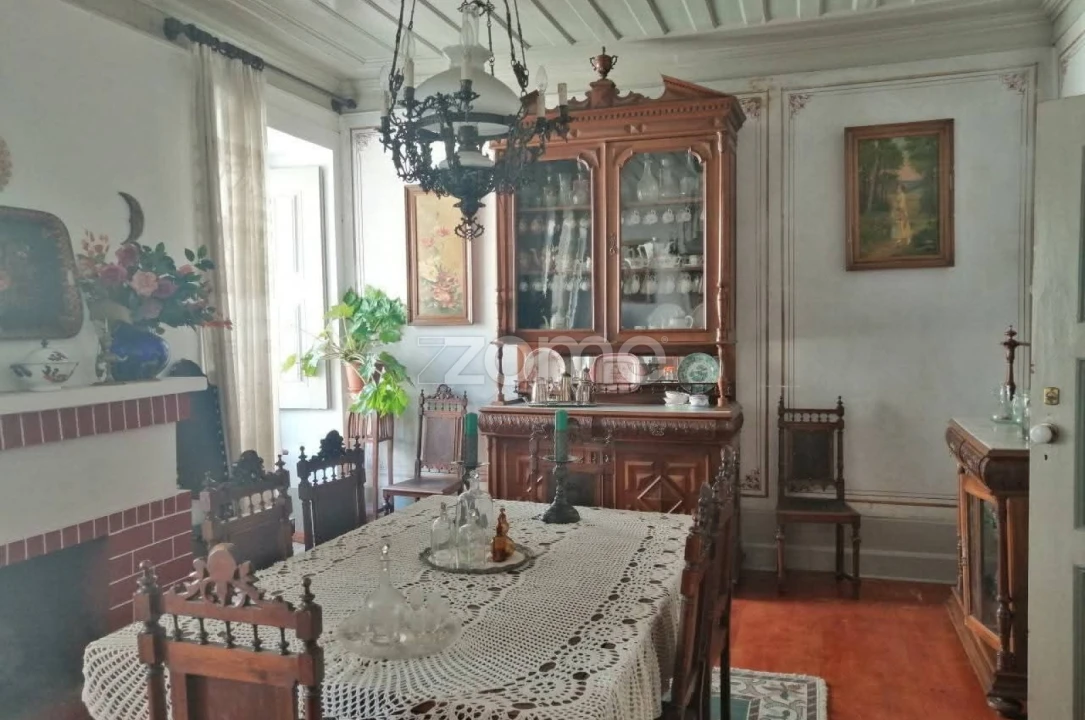 Moradia T15 para Venda em Sandomil Foto 6