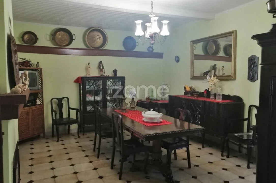 Moradia T15 para Venda em Sandomil Foto 7