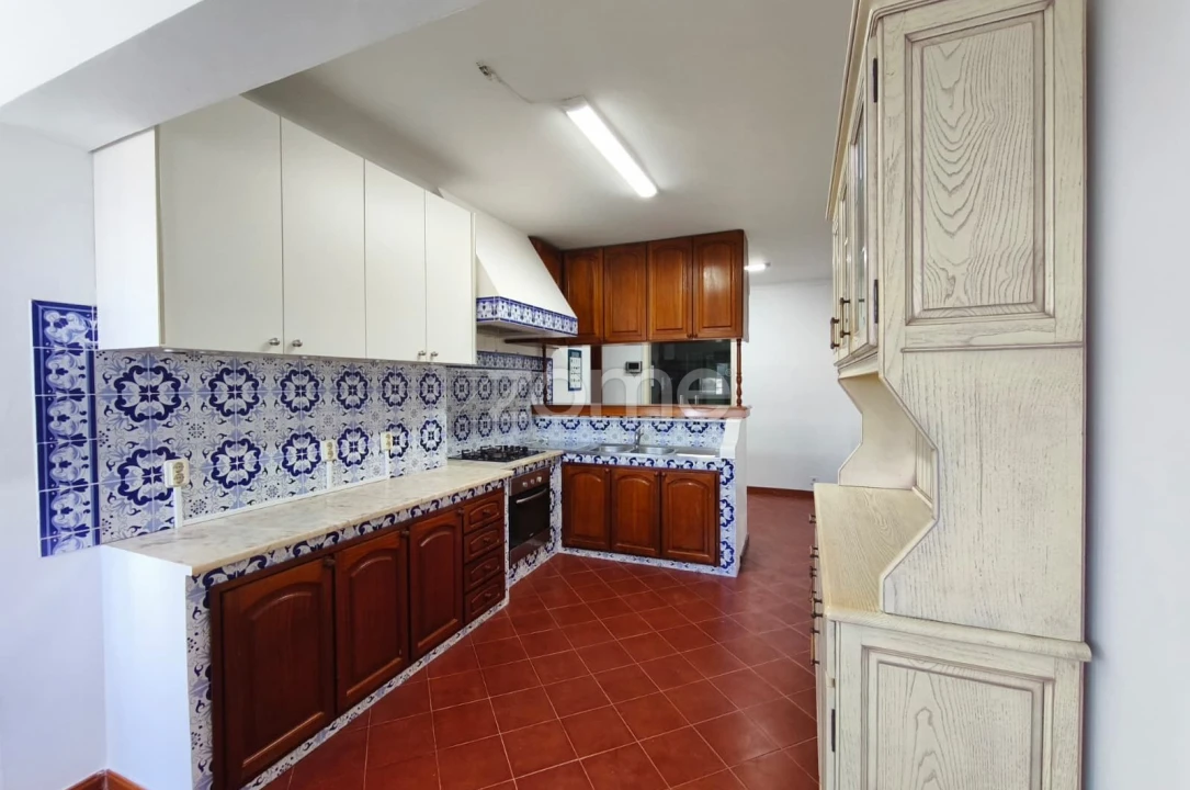 Moradia T3 para Venda em Pico da Pedra Foto 7