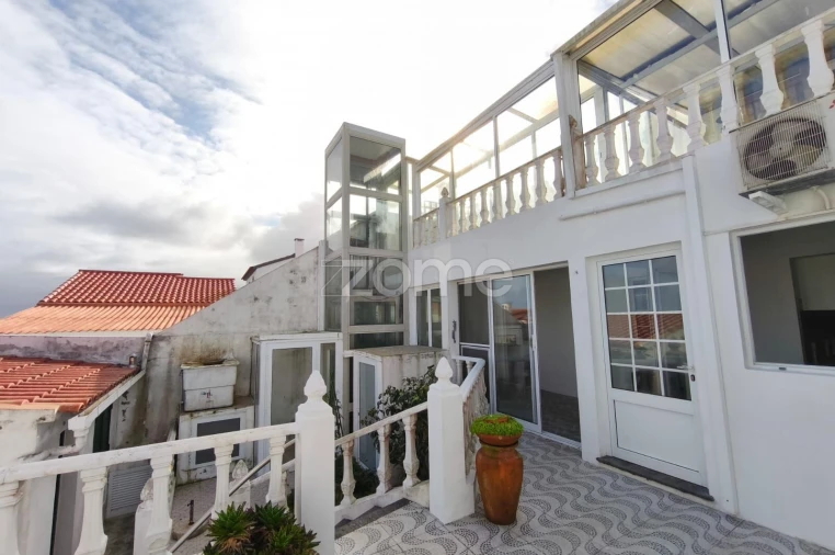 Moradia T3 para Venda em Pico da Pedra Foto 24