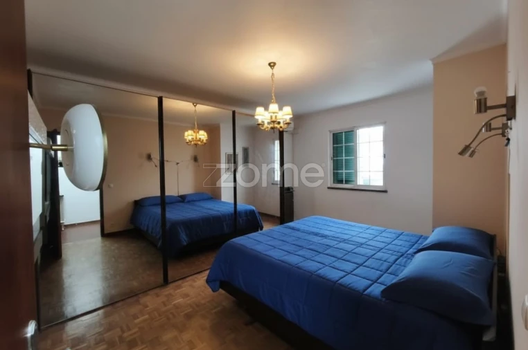 Moradia T3 para Venda em Pico da Pedra Foto 10