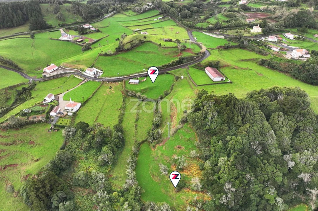 Moradia T2 para Venda em Santo Espirito Foto 8