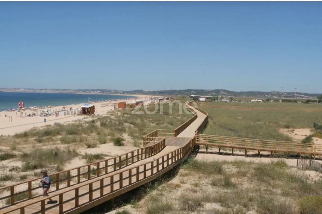 Garagem para Venda em Portimão Foto 7