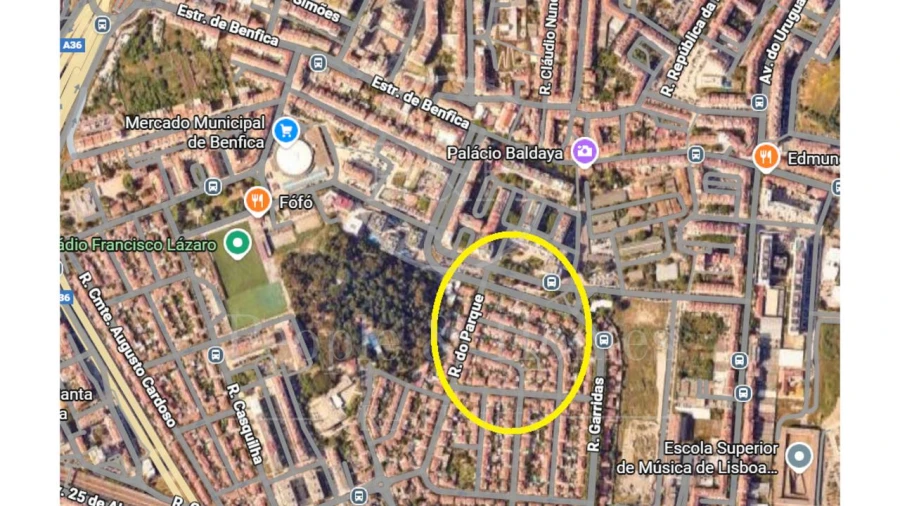 Moradia T3 para Venda em Benfica Foto 1