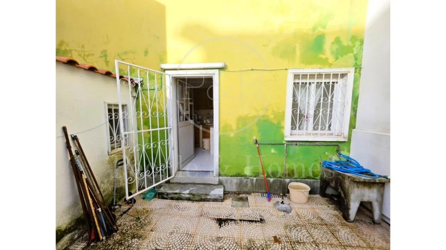 Moradia T3 para Venda em Benfica Foto 7