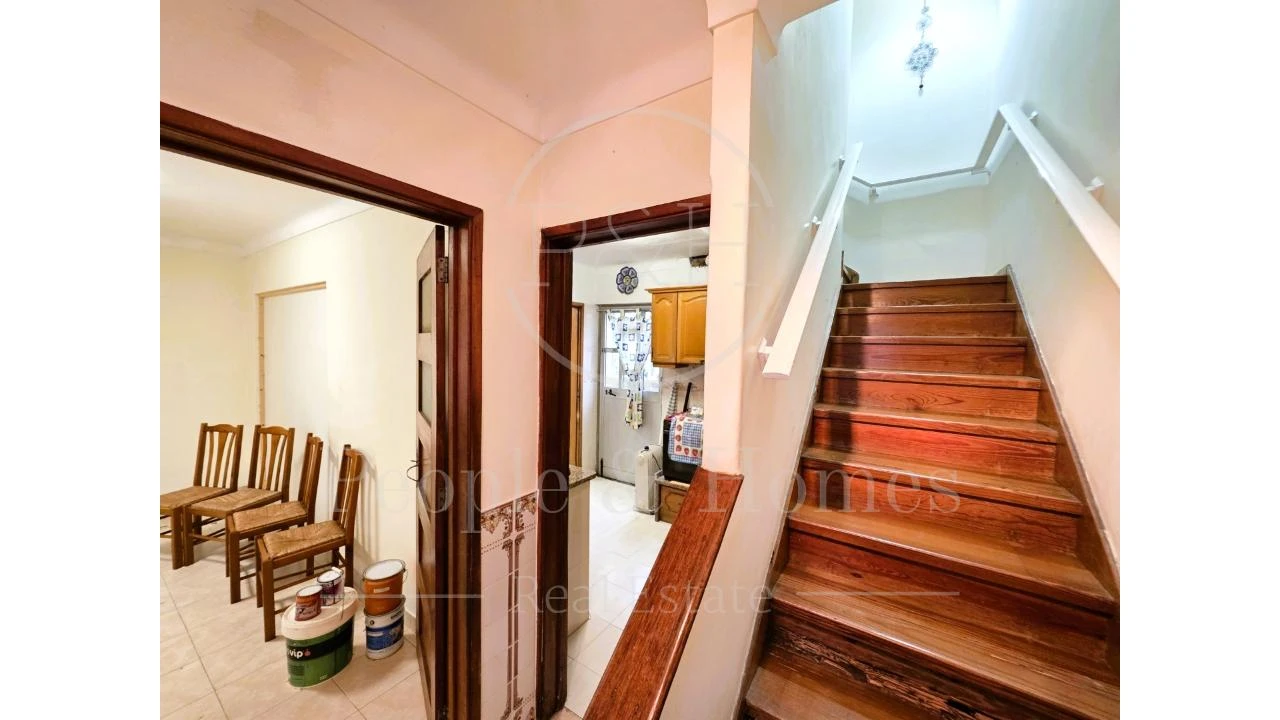 Moradia T3 para Venda em Benfica Foto 20