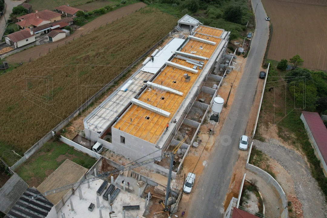 Moradia T3 para Venda em Loureiro Foto 5