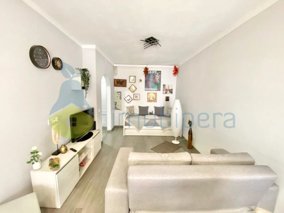 Apartamento T1 para Venda em Armação de Pera Foto 4