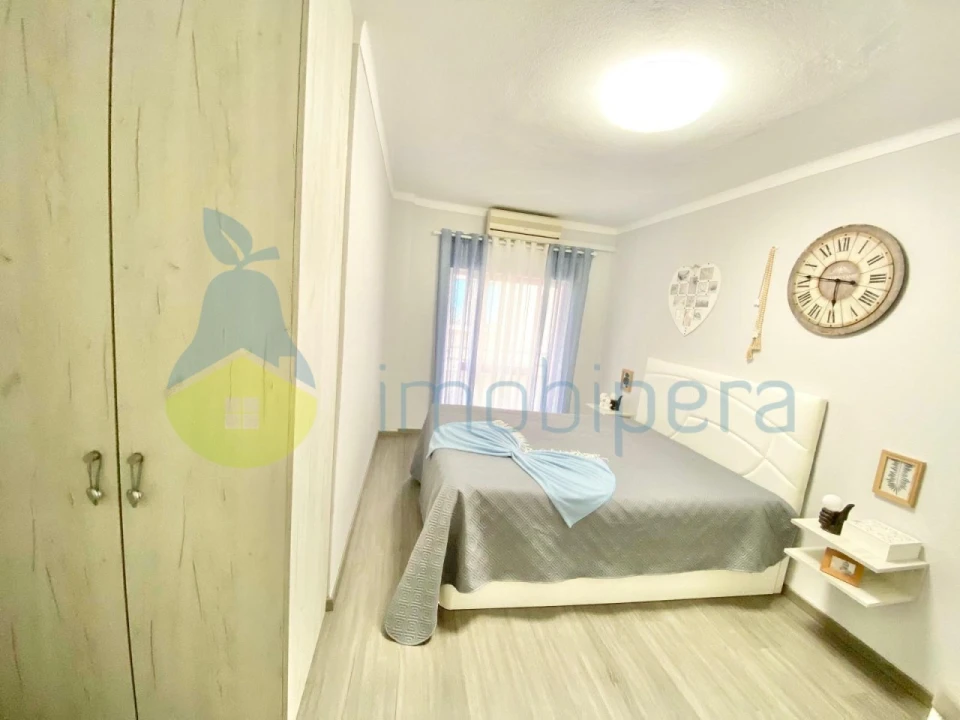 Apartamento T1 para Venda em Armação de Pera Foto 8