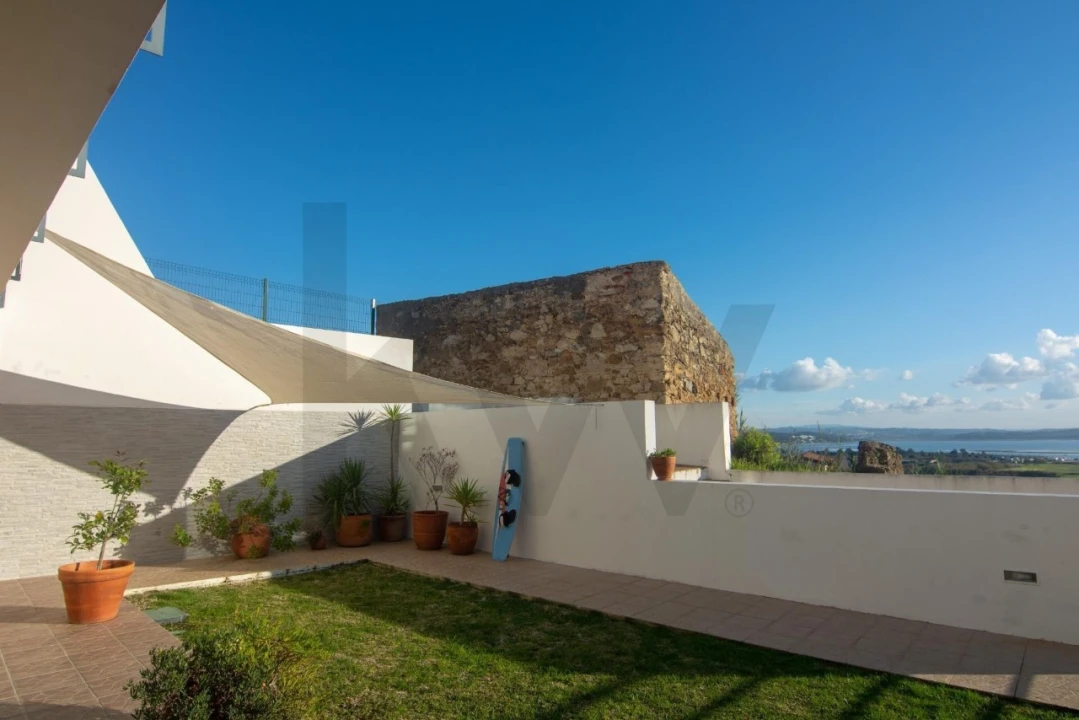 Moradia T3 para Venda em Foz do Arelho Foto 5