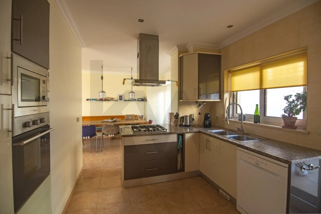 Moradia T3 para Venda em Foz do Arelho Foto 11