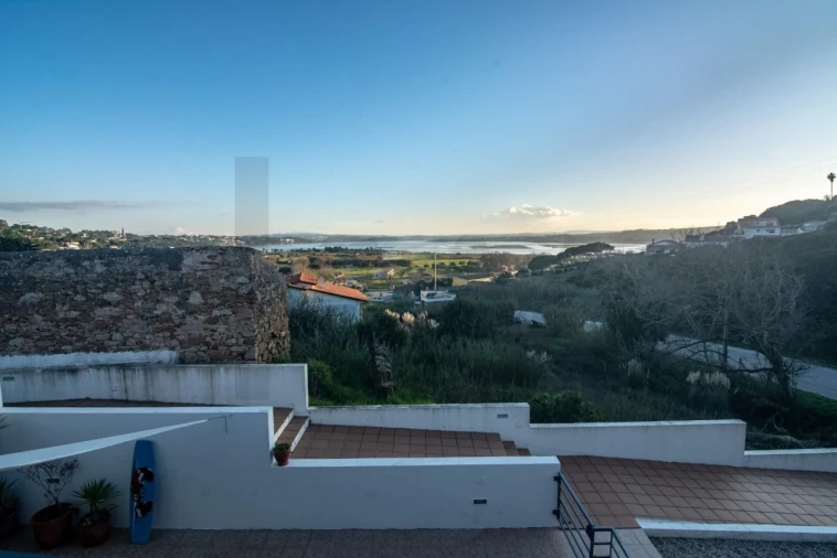 Moradia T3 para Venda em Foz do Arelho Foto 28