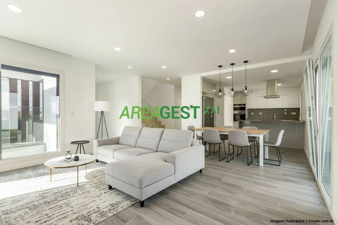 Moradia T4 para Venda em Ramada e Caneças Foto 5