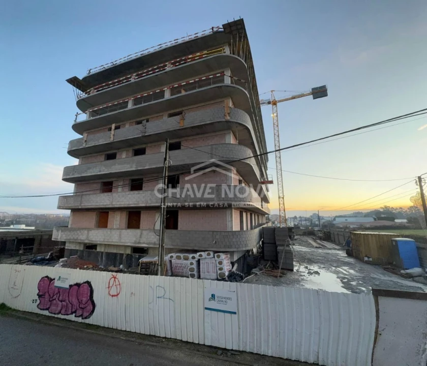 Apartamento T1 para Venda em Meixomil Foto 5