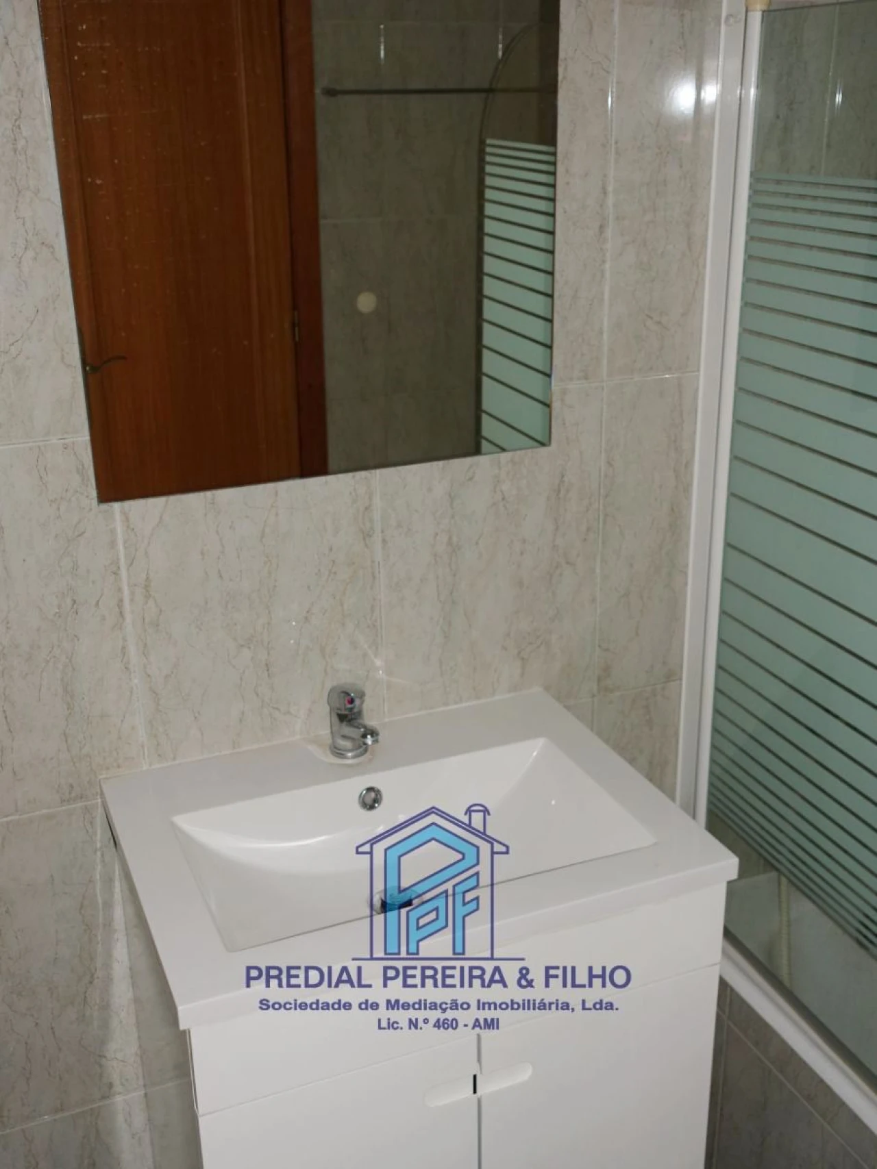 Apartamento T2 para Arrendamento em Rio Tinto Foto 13