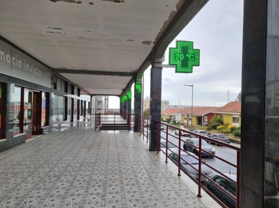 Apartamento T2 para Venda em Arcozelo Foto 2