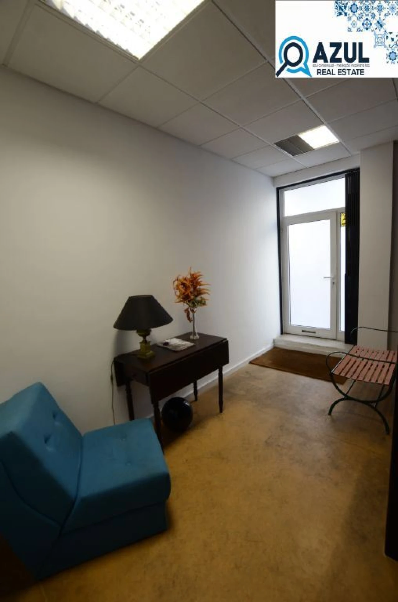 Loja para Arrendamento em Lordelo do Ouro e Massarelos Foto 9