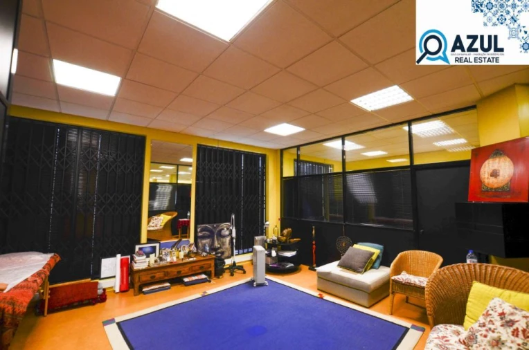 Loja para Arrendamento em Lordelo do Ouro e Massarelos Foto 7