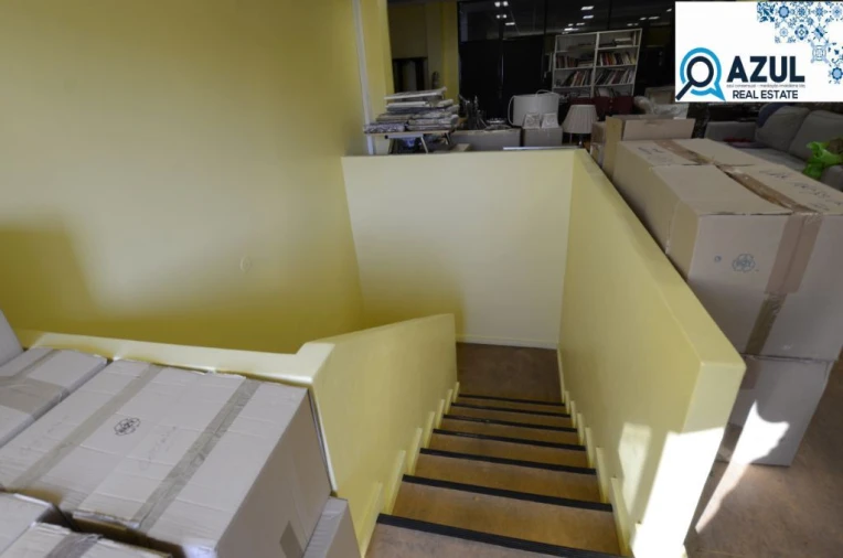 Loja para Arrendamento em Lordelo do Ouro e Massarelos Foto 10