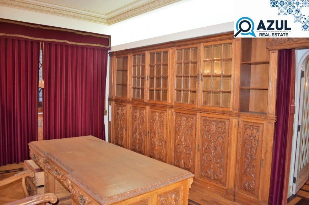 Moradia T7 para Venda em Arrifana Foto 9