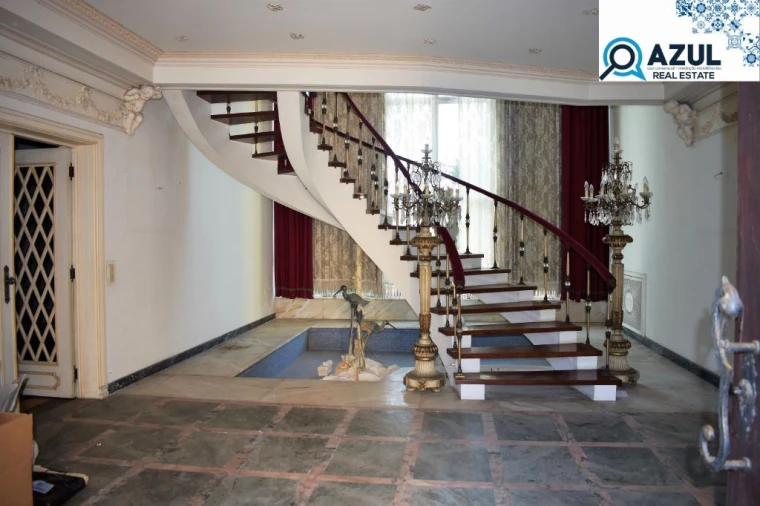 Moradia T7 para Venda em Arrifana Foto 4