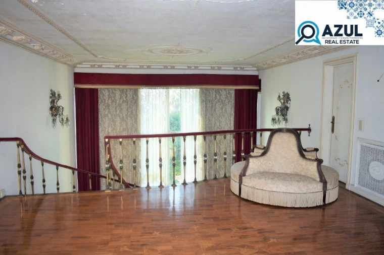 Moradia T7 para Venda em Arrifana Foto 6