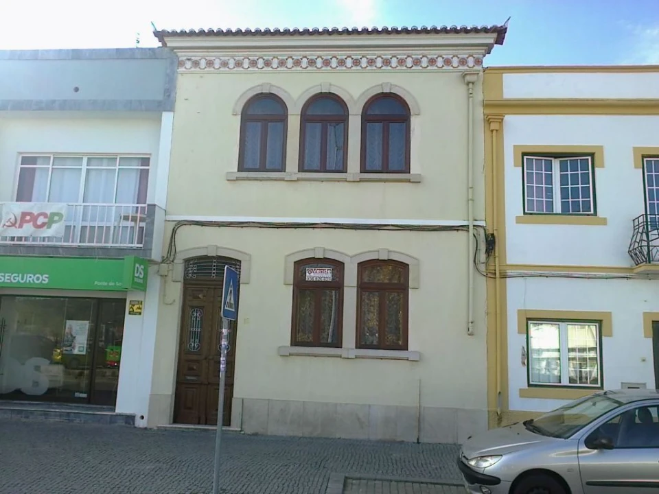 Moradia T4 para Venda em Foros de Arrão Foto 1