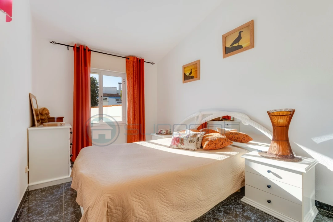 Moradia T4 para Venda em Lagos (São Sebastião e Santa Maria) Foto 11