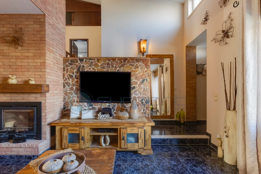 Moradia T4 para Venda em Lagos (São Sebastião e Santa Maria) Foto 6