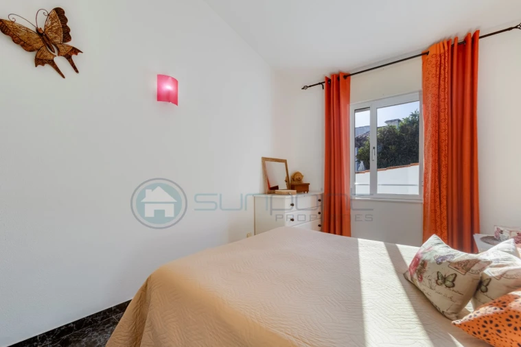 Moradia T4 para Venda em Lagos (São Sebastião e Santa Maria) Foto 13