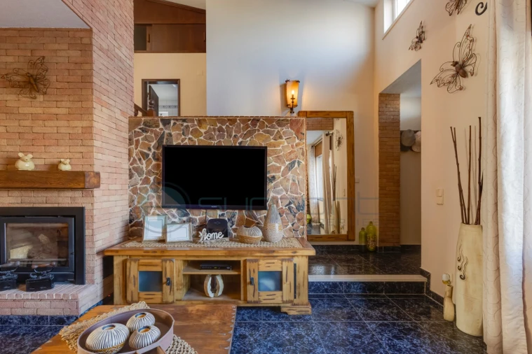 Moradia T4 para Venda em Lagos (São Sebastião e Santa Maria) Foto 6