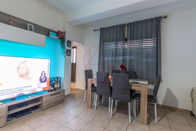 Apartamento T1 para Venda em Alto do Seixalinho, Santo André e Verderena Foto 2